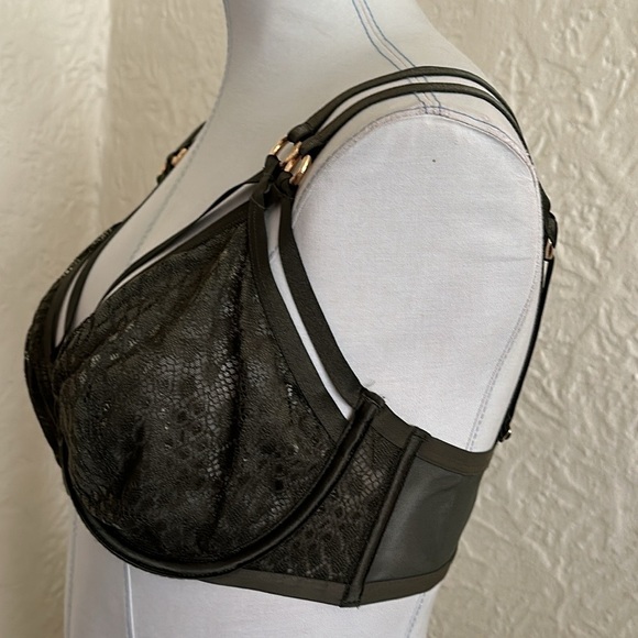 Victoria’s Secret Olive Forest Green Unlined Gold Rings Strappy Harness Bra 38DD - Picture 6 of 10